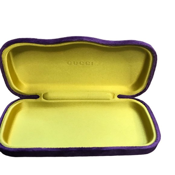 Gucci Designer Hard‎ Velvet Clamshell Eyeglass, Sunglass Case in Purple - Picture 1 of 5